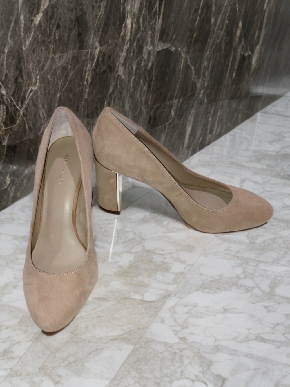 Ann Taylor Beige Nude Gold Suede Chunky Block Heels Pumps US Size 6.5 M NWOB